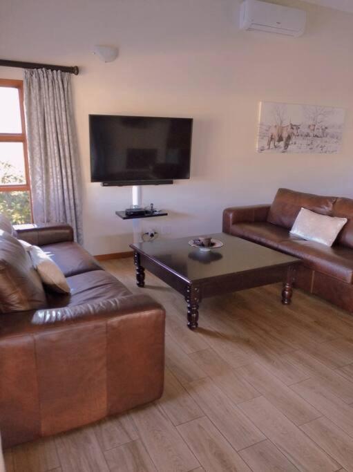Pecanwood Golf Estate Home - Хартбееспоорт Екстериор снимка